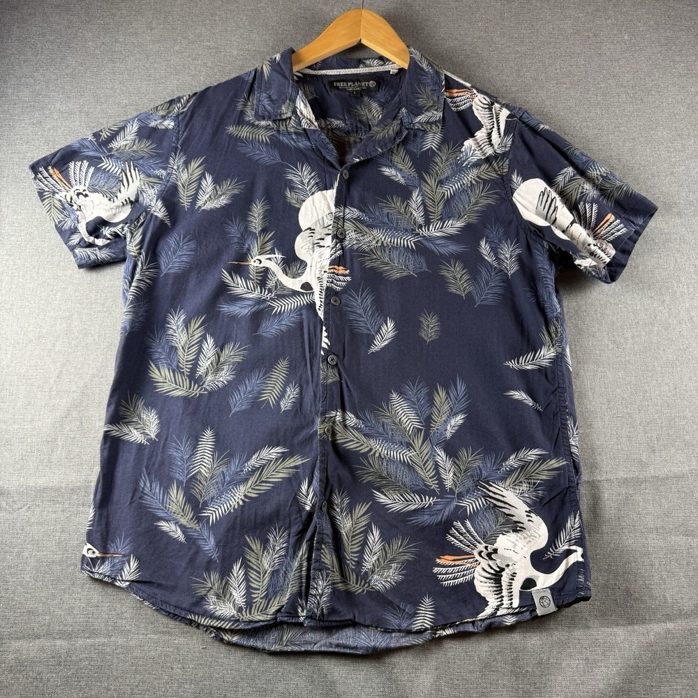Free Planet Short Sleeve Tropical‎ button Up Shirt Size Large